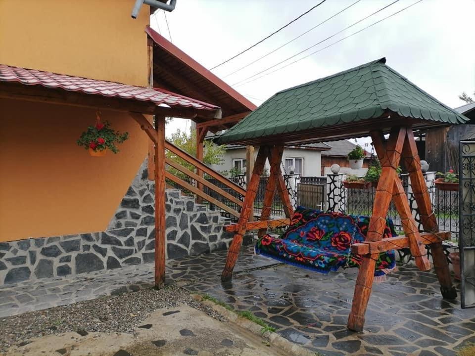Pensiunea Brezu Sighetu Marmaţiei 外观 照片